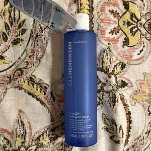 Jumbo Olehenrikson Glow2OH Dark Spot Toner🩵